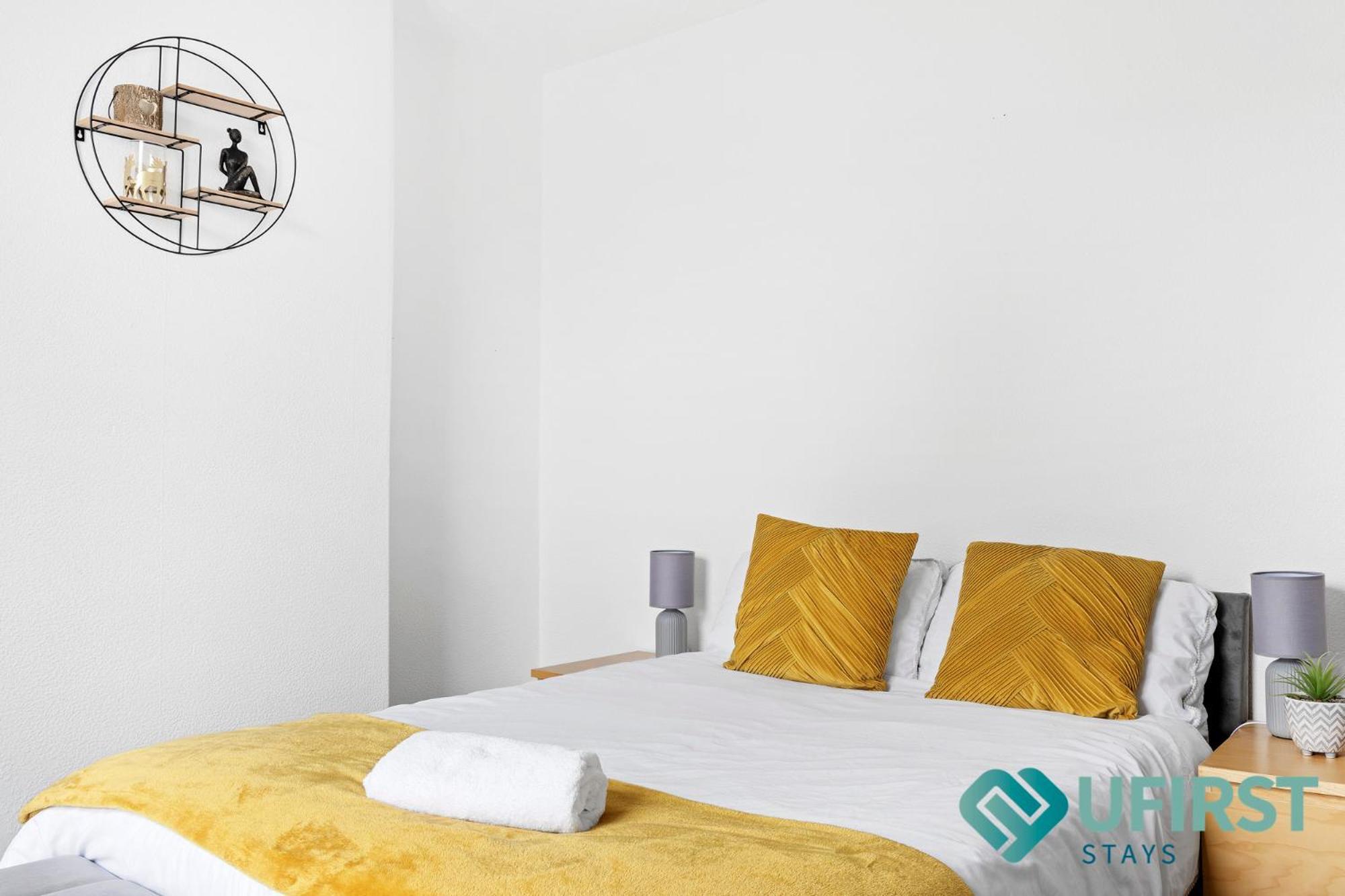 Modern 4br - Centre, Forest Rec, Arboretum & Hyson Market - Free Parking - Sleeps 8 Apartment Nottingham