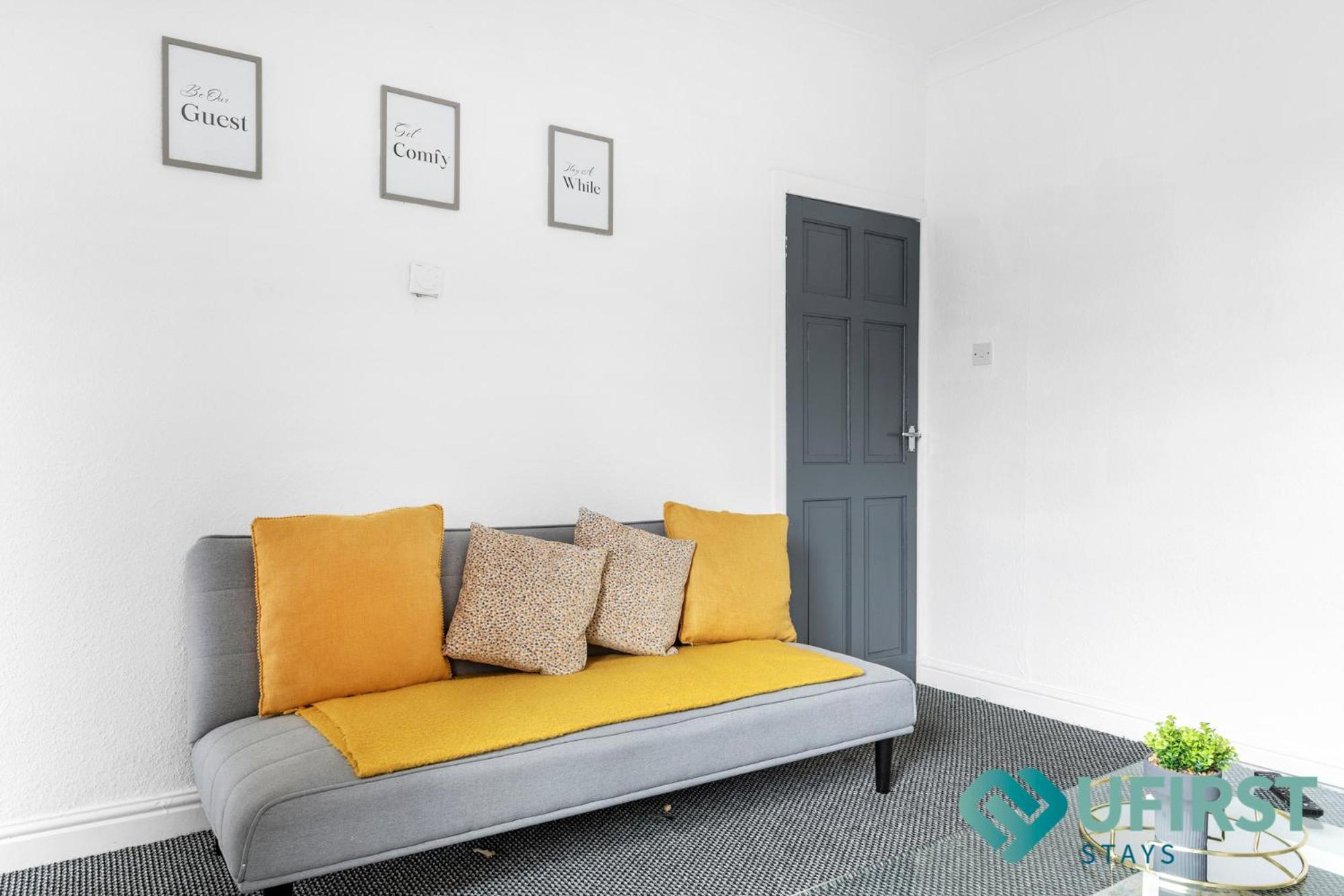 Modern 4br - Centre, Forest Rec, Arboretum & Hyson Market - Free Parking - Sleeps 8 Nottingham